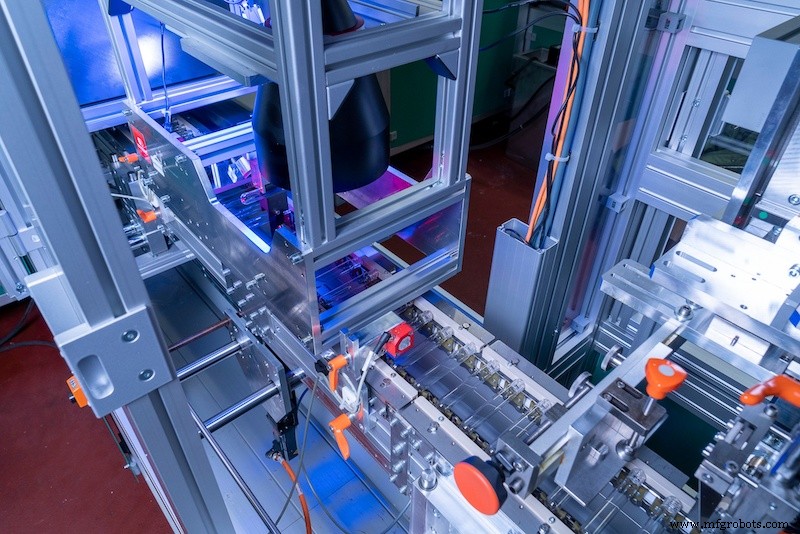 Ensuring Vaccine Integrity: How IDS Cameras Monitor Container Quality