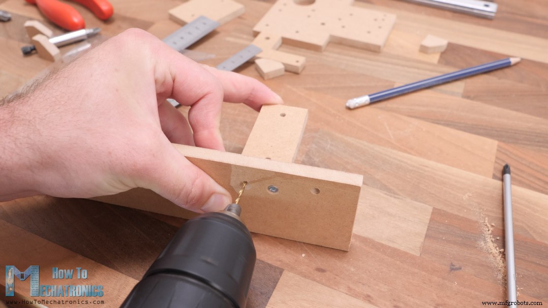 Create a Compact CNC Machine Using Only Essential Parts – DIY Laser Engraver Tutorial