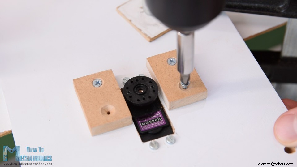 Seamless Control of Arduino Robot Arm with Mecanum Wheel Platform