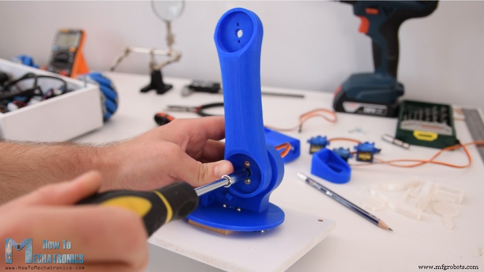 Seamless Control of Arduino Robot Arm with Mecanum Wheel Platform