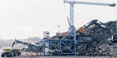 Revolutionizing Construction & Mining: Electric & Autonomous Heavy Equipment