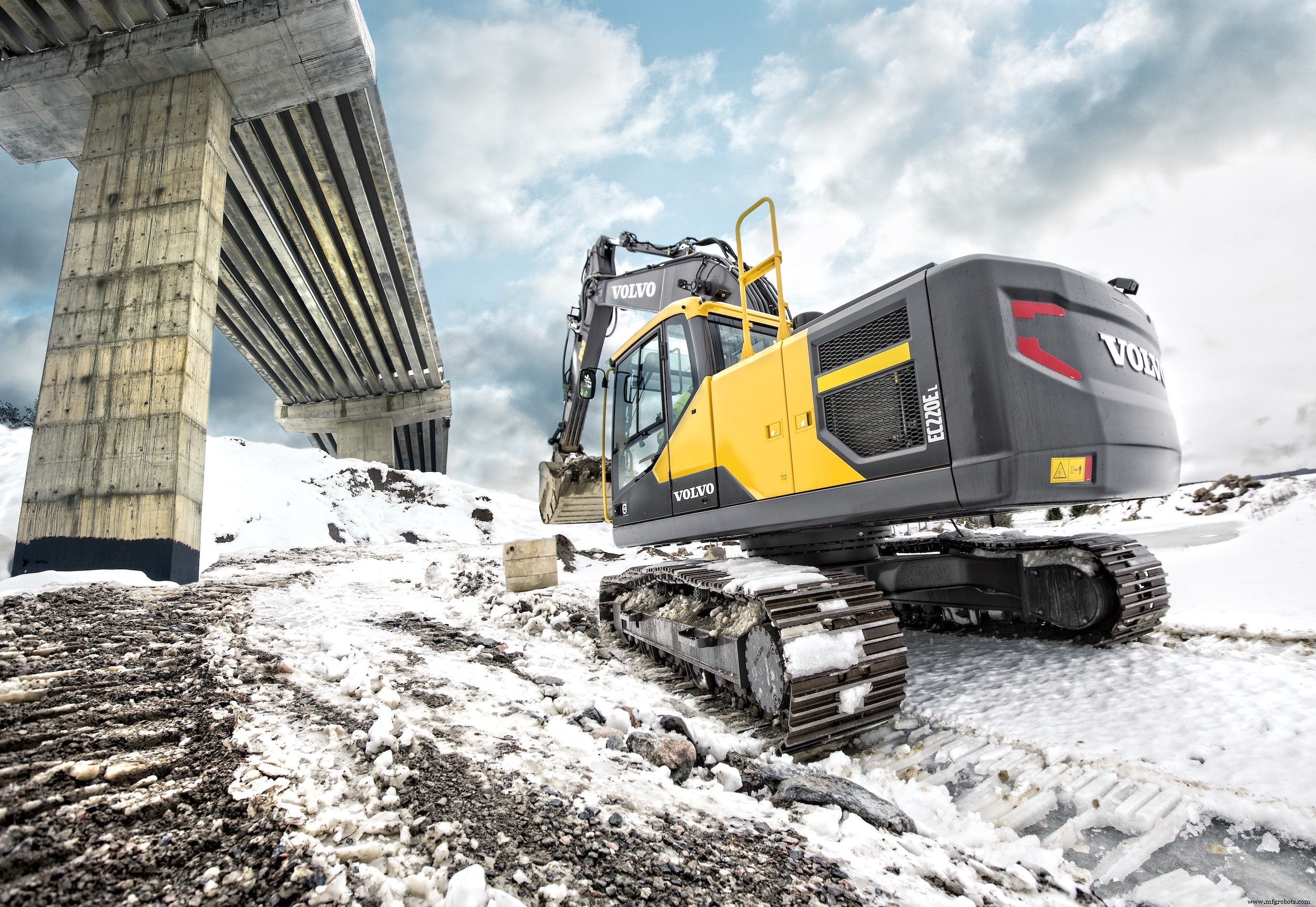 9 Essential Winter Maintenance Tips for Construction Equipment