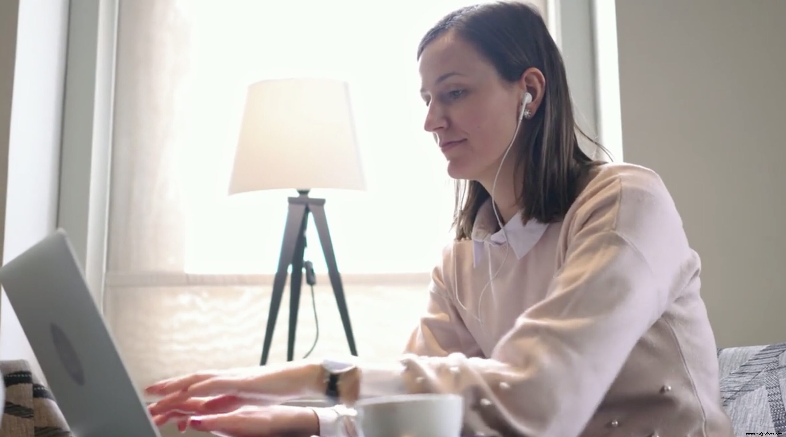 Revolutionizing Construction Diagnostics: Touchless Solutions in the COVID-19 Era