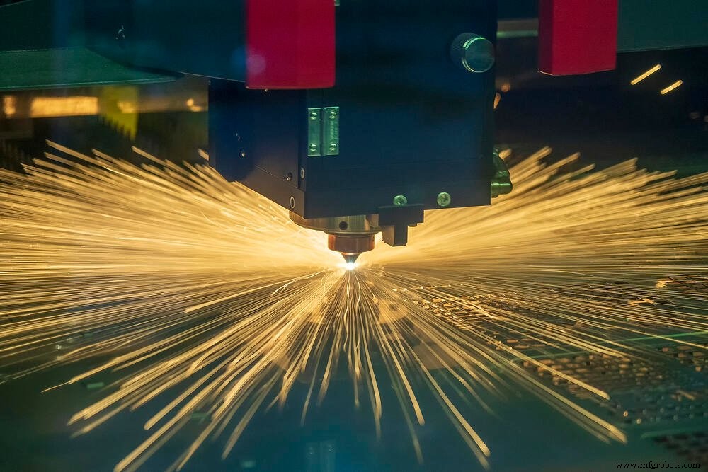 Fiber Laser Cutting: The Optimal Choice for Modern Metal Fabrication Projects