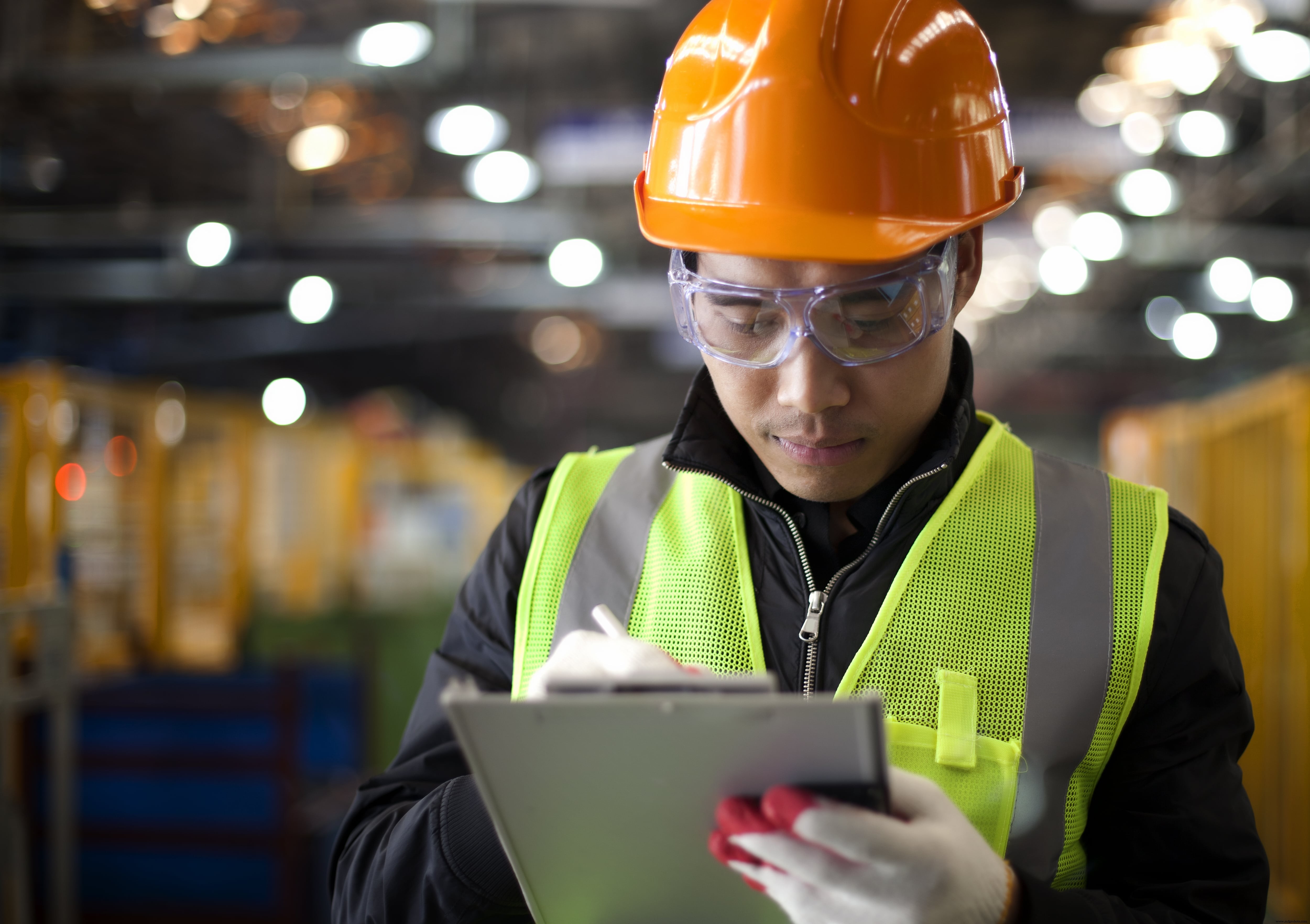 7 Proven Strategies to Elevate Safety on Your Manufacturing Floor