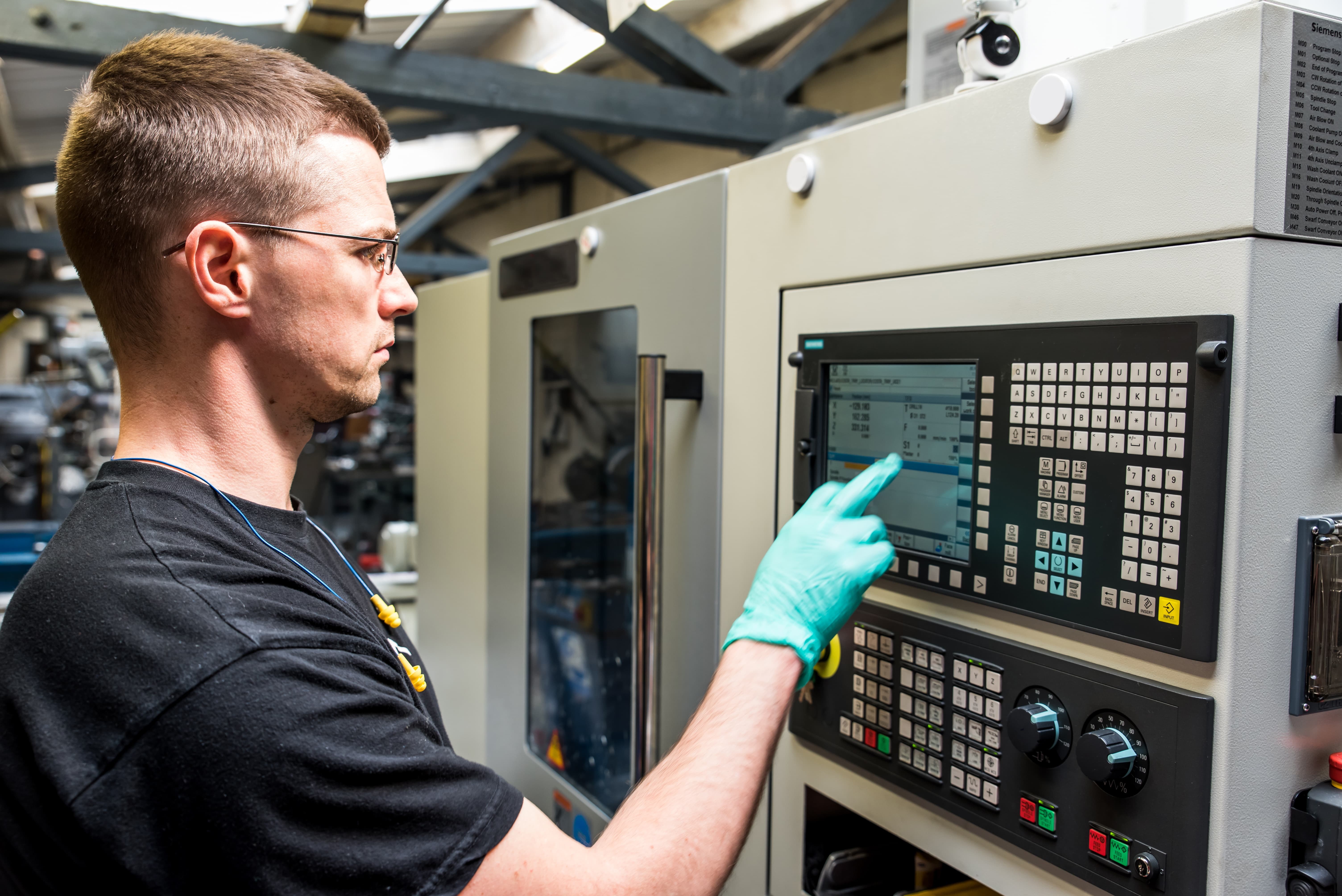 Cut CNC Machining Costs: Proven Strategies to Reduce Time and Save Money