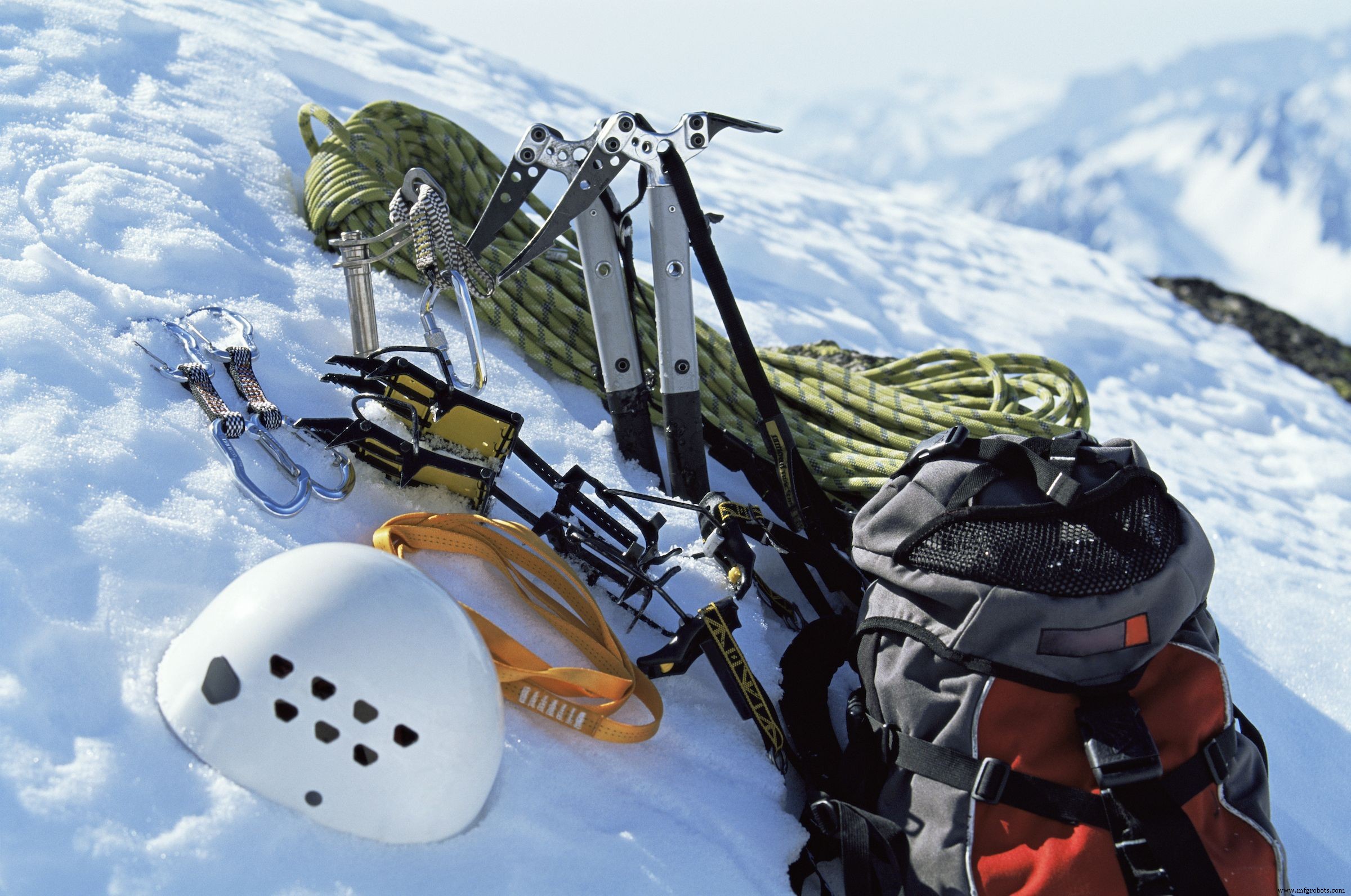 Aluminum Gear: The Key to Safety and Performance in Winter Sports