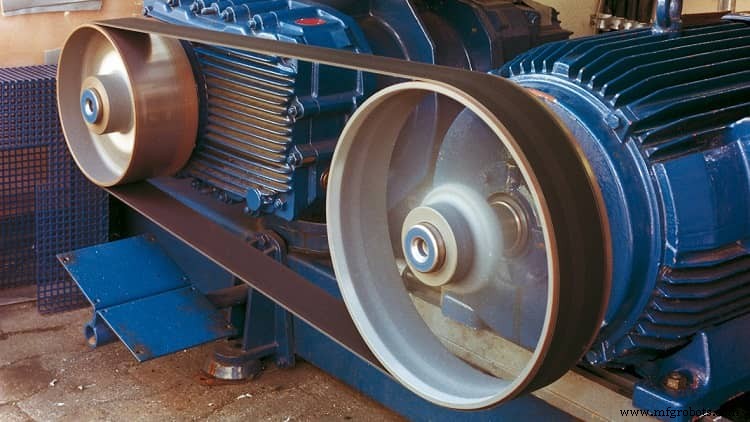 Flat Belt vs. V-Belt Drives: Key Differences & Performance Insights