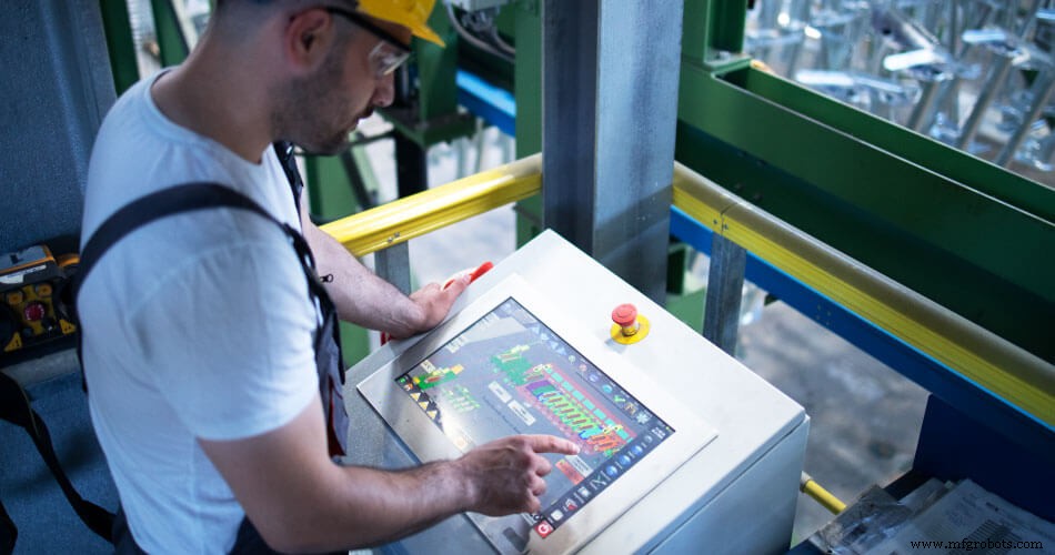 8 Key Advantages of Integrating IoT into SCADA Systems