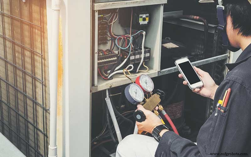 Revolutionizing Hospitality: How Smart Hotel Solutions Drive Efficiency, Service, and Profit