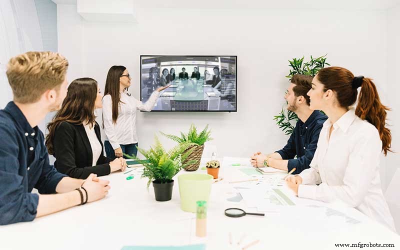 Revolutionizing Hospitality: How Smart Hotel Solutions Drive Efficiency, Service, and Profit