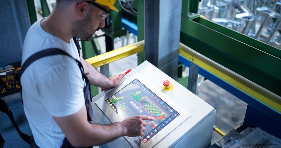 Industrial IoT vs. SCADA: Determining the Superior Control System