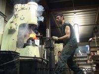 Mastering Power Hammers: A Comprehensive Guide for Modern Blacksmithing