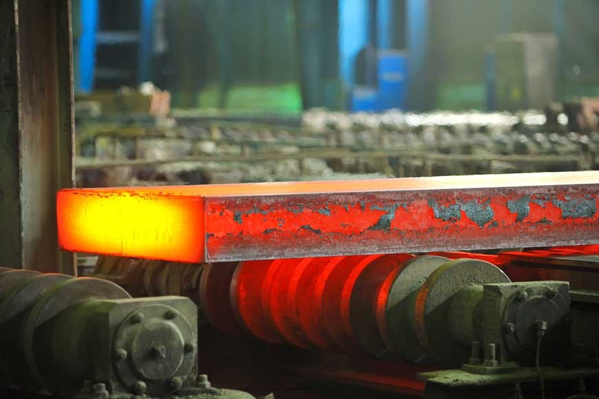 Hot‑Rolled vs. Cold‑Rolled Steel: Choosing the Right Grade for Your Project
