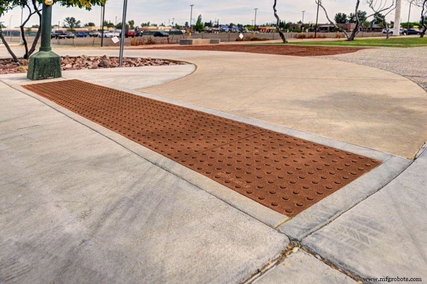 Choosing the Right Iron Alloy: Ductile vs. Cast Iron Explained