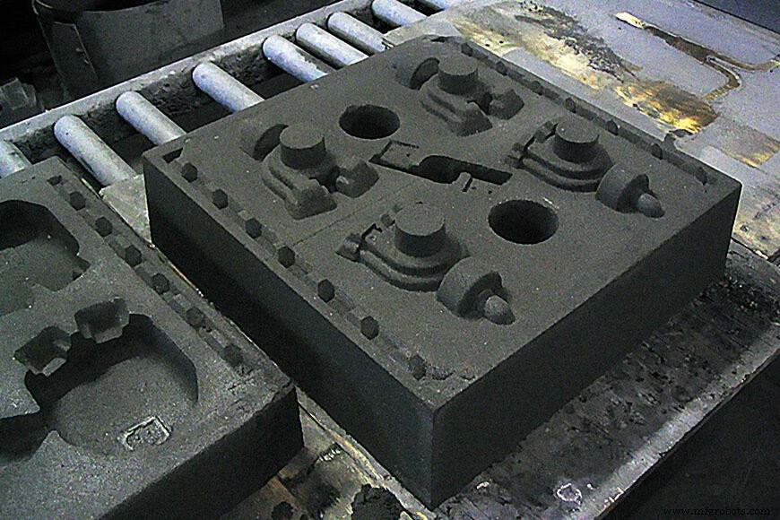 Sand Casting Explained: The Fundamentals of Metal Mold Fabrication