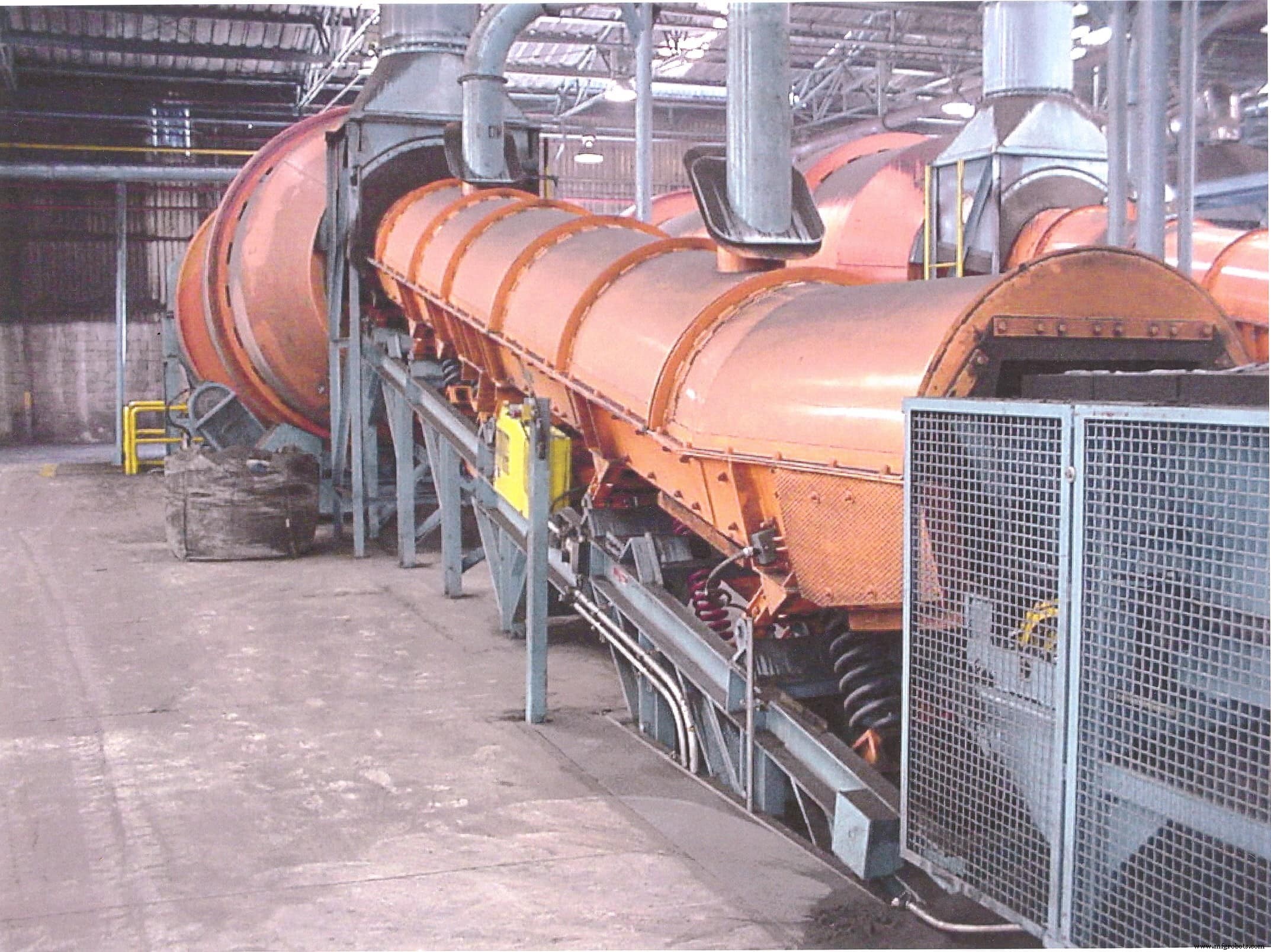 High-Performance Vibratory Conveyors for Foundry Applications