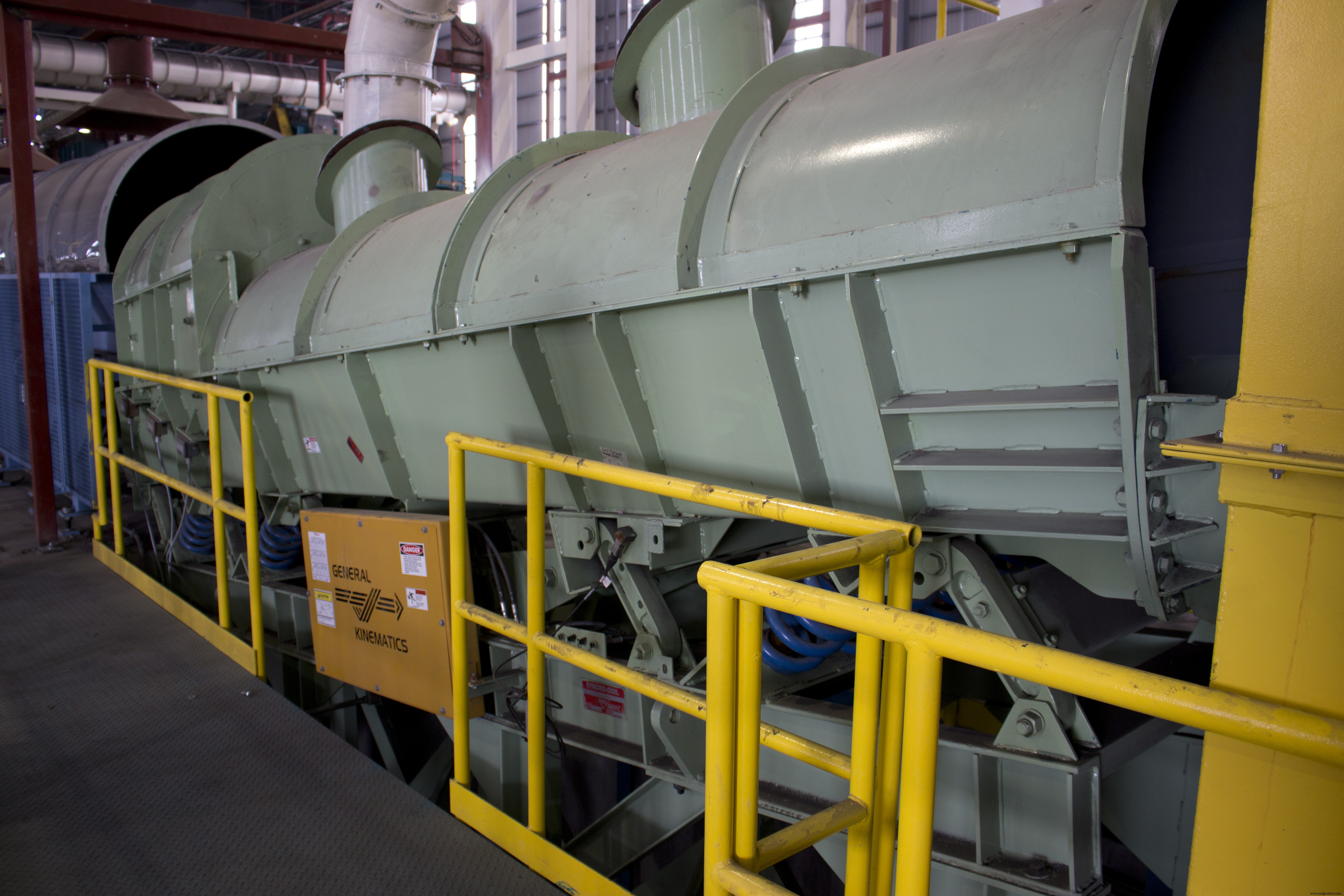 High-Performance Vibratory Conveyors for Foundry Applications