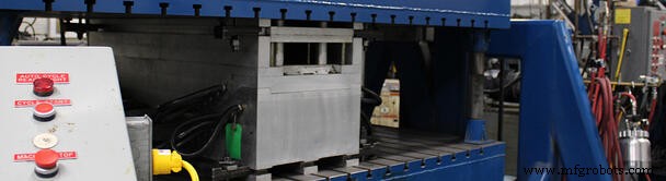 Injection Molding vs RIM: Choosing the Right Process for Complex Designs