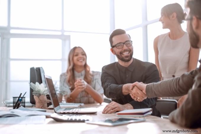 Choosing the Right Plastic Injection Molding Partner: Key Factors for Success