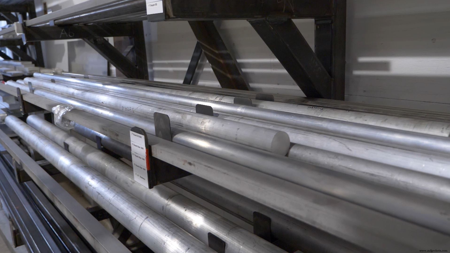 Protocase CNC Turning Guide: Fast, Custom Parts & Prototypes