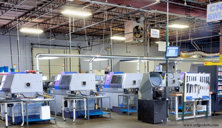 Turning vs Milling: Understanding the Core Differences in Precision Machining