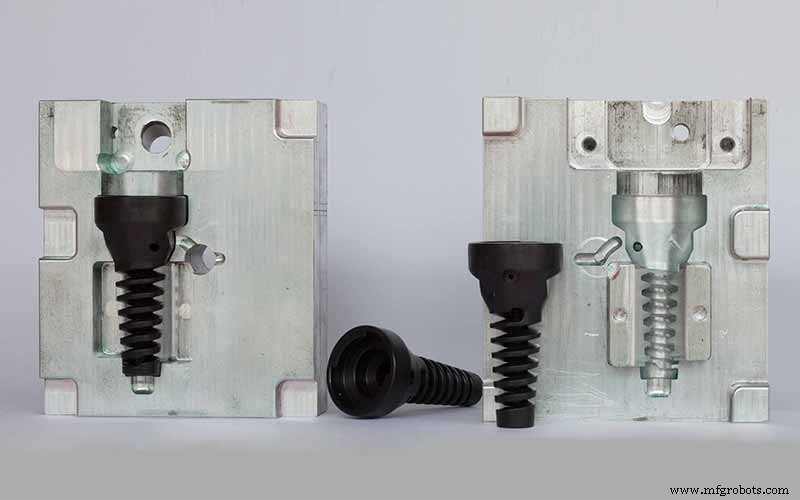 How Rapid Tooling and Low-Volume Molding Transform Modern Manufacturing