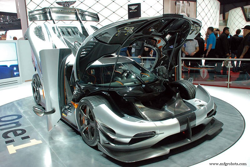 How 3D Printing & CNC Machining Accelerate Record‑Breaking Supercars