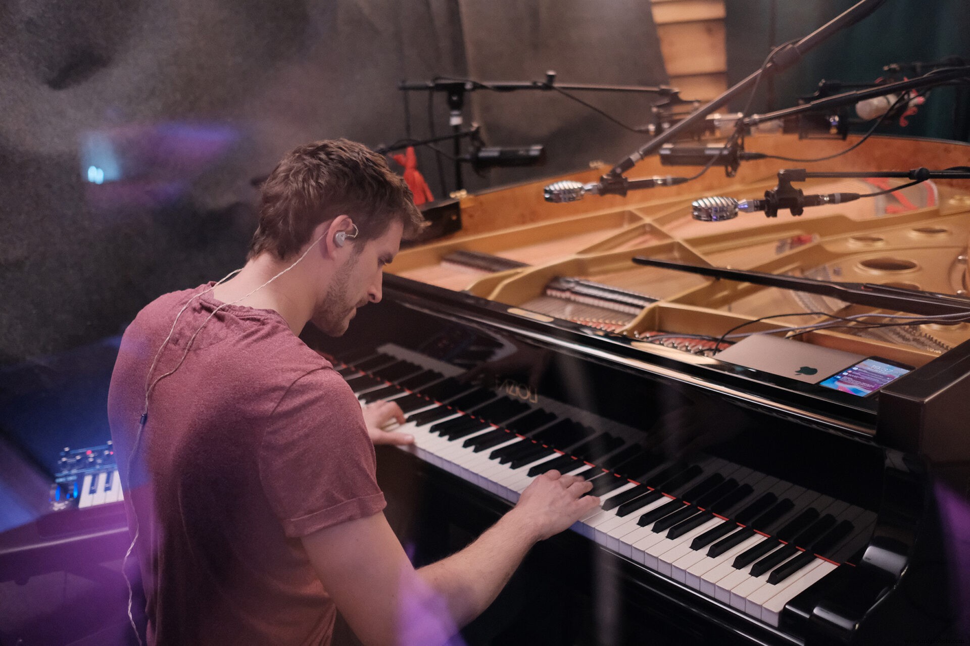 Gaudio Redefines In‑Ear Headphones with Fusion 360 Design