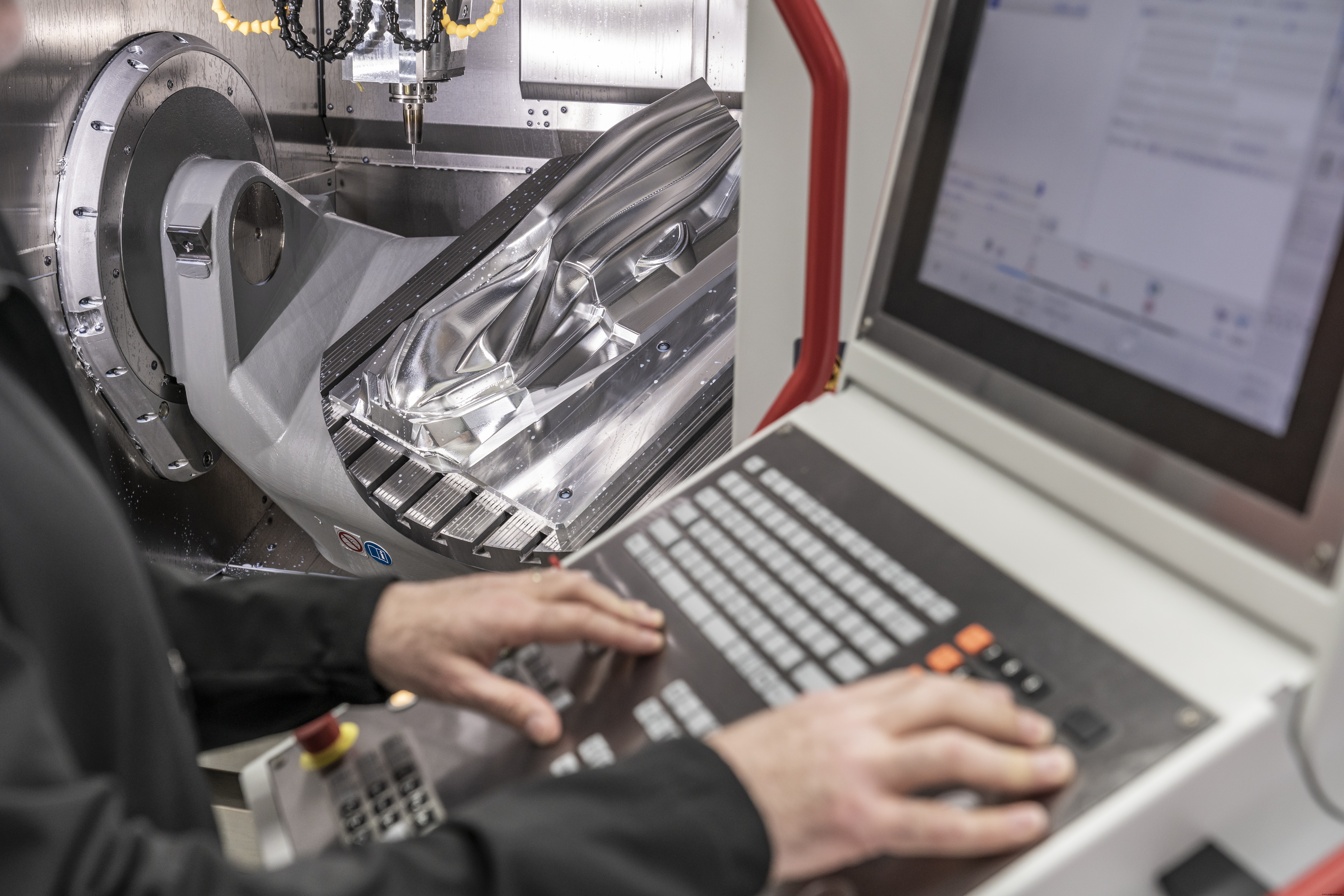 Integrated CAD/CAM Solutions: Boost Efficiency and Collaboration—Is It Right for Your Business?