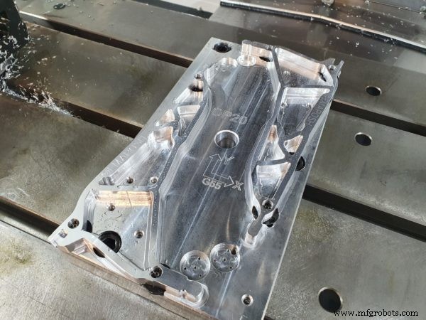 Live Factory Experience: Design & Build a Laptop Stand Using Fusion 360