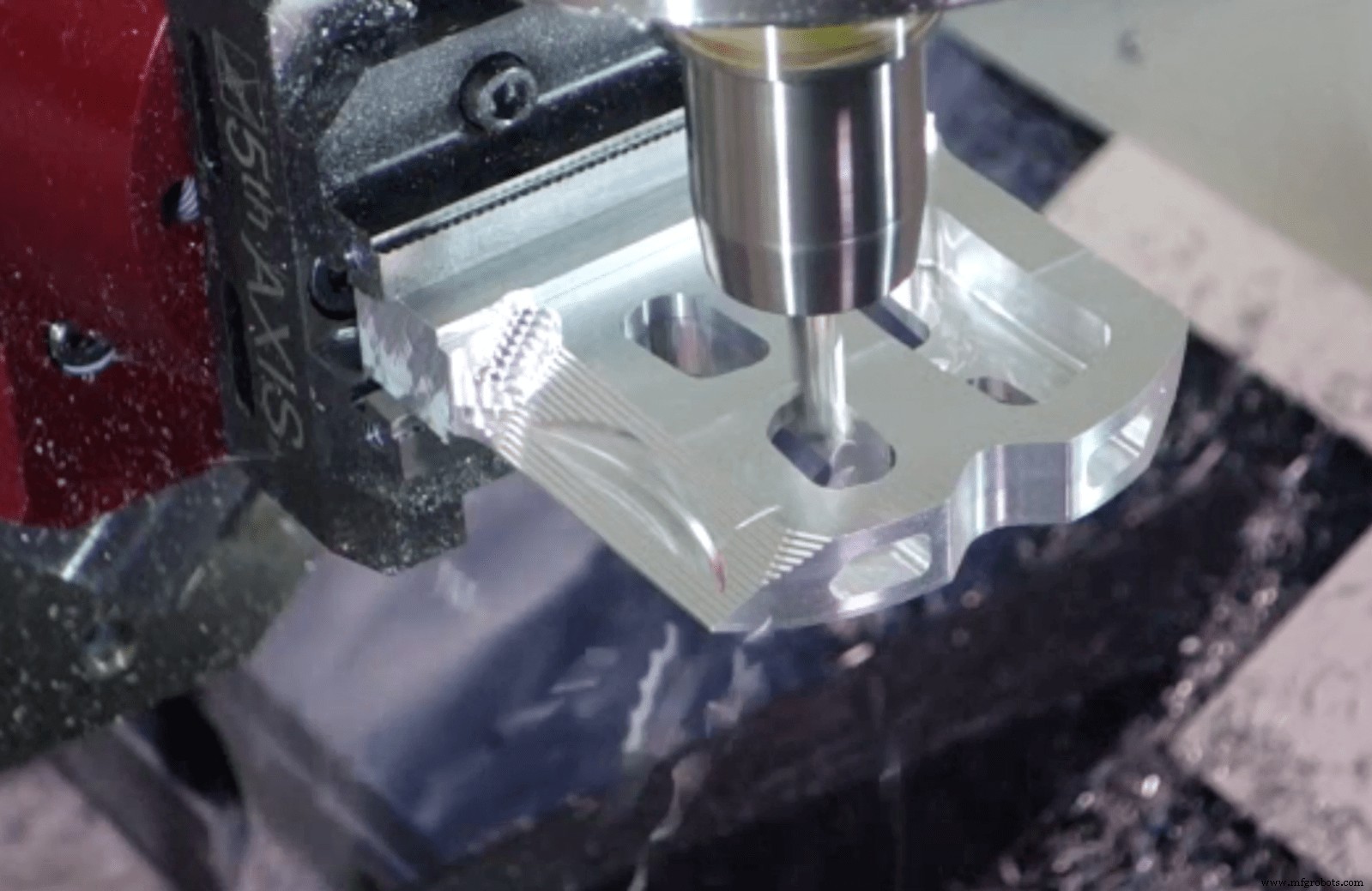 Choosing the Right 5‑Axis CNC Mill for Mold Production