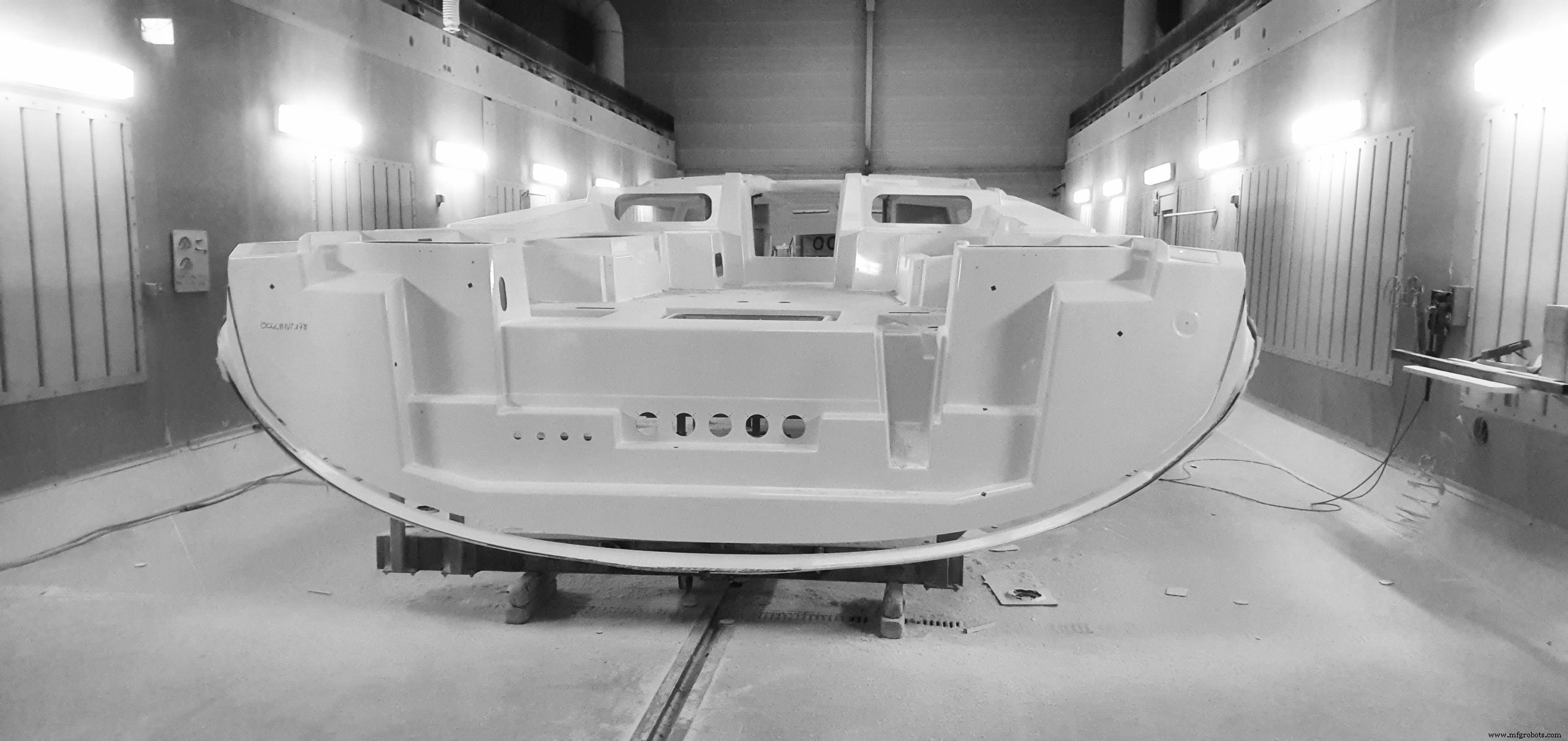Groupe Beneteau Cuts Manual Work by 60% Through Advanced Automated Boat Machining