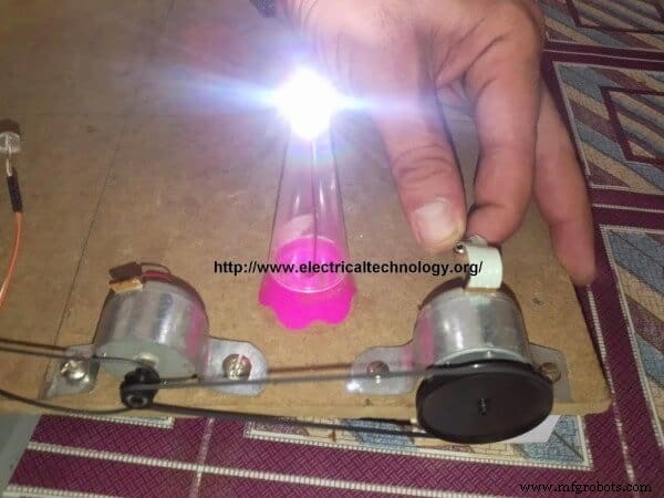 Simple Motor‑to‑Generator Conversion: Turning a Toy Motor into a LED Power Source