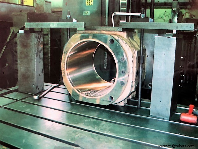 Large CNC Machining: Precision & Process Insights for Heavy‑Duty Production