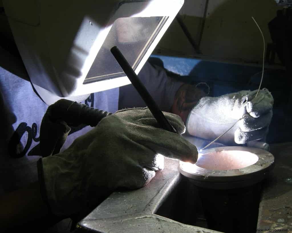 Titanium vs. Steel: Choosing the Ideal Metal for Your Project