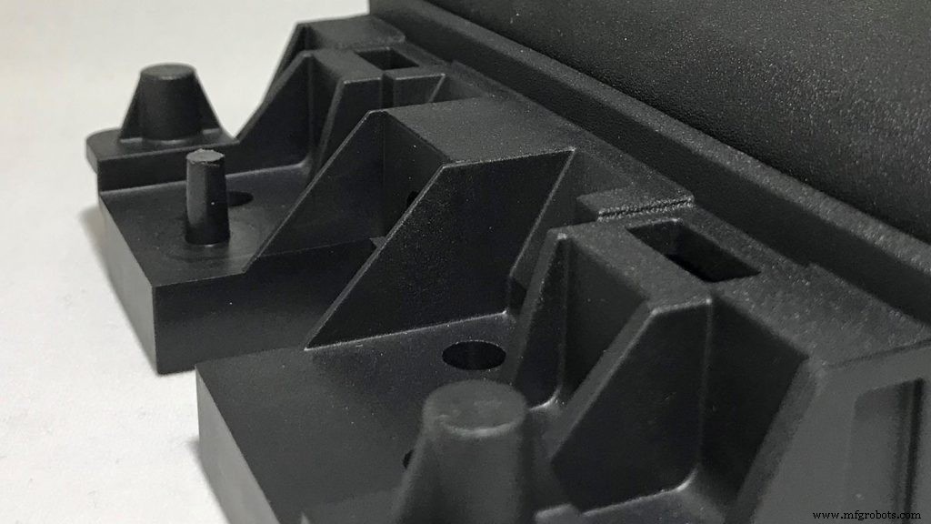 Low‑Volume Injection Molding: Your Guide to Efficient Production Options