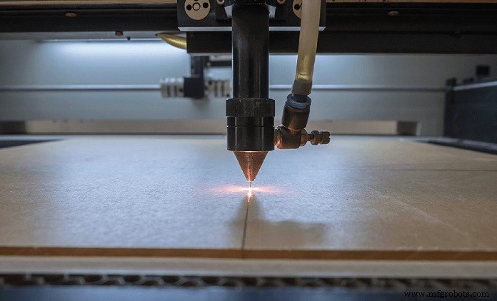 Plasma Cutting vs Laser Cutting: Choosing the Right Technique for Your Project