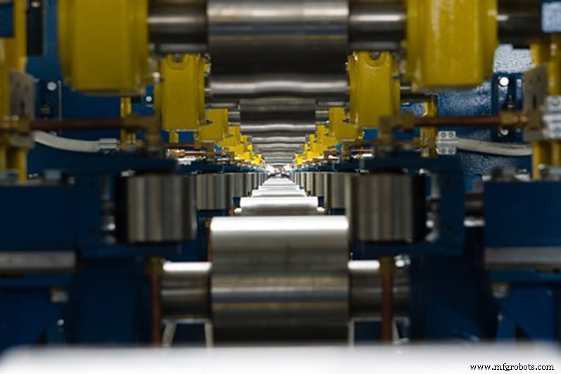 Mastering Sheet Metal Bending: Fundamentals, Allowance, and Expert Tips