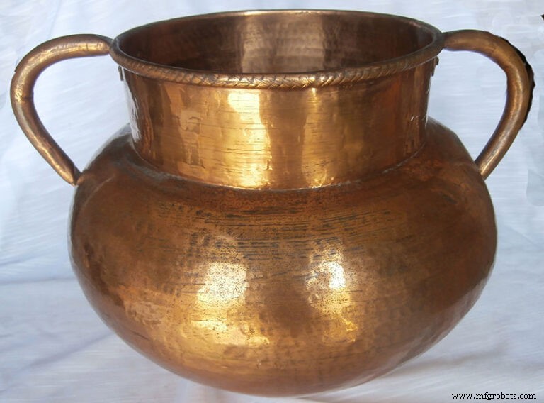 Carbon‑14 Dating: Unlocking Material Histories in Science & Industry