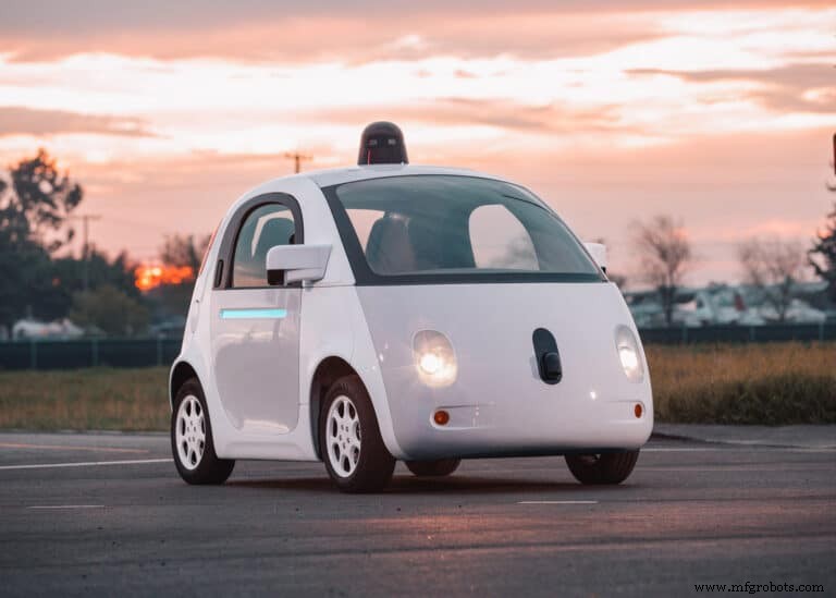 A Comprehensive Guide to Autonomous Cars: Technology, Levels, and Current Models