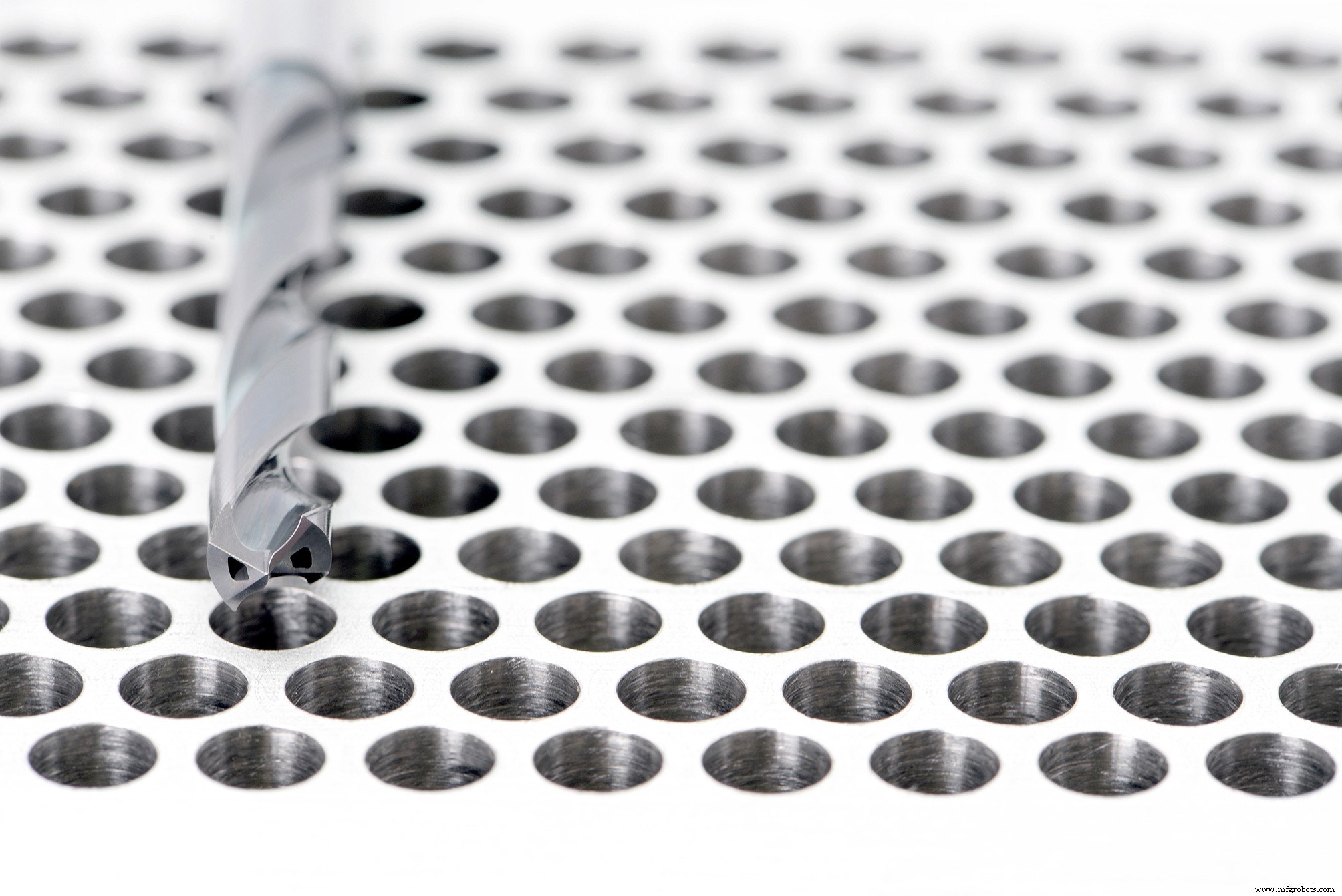 Mastering Stainless Steel Drilling: 6 Proven Techniques for Machinists