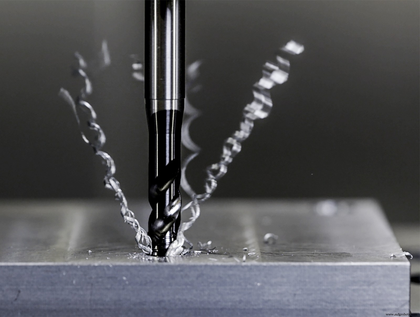 Maximize Tool Life and Productivity with Expert Chip Management Techniques