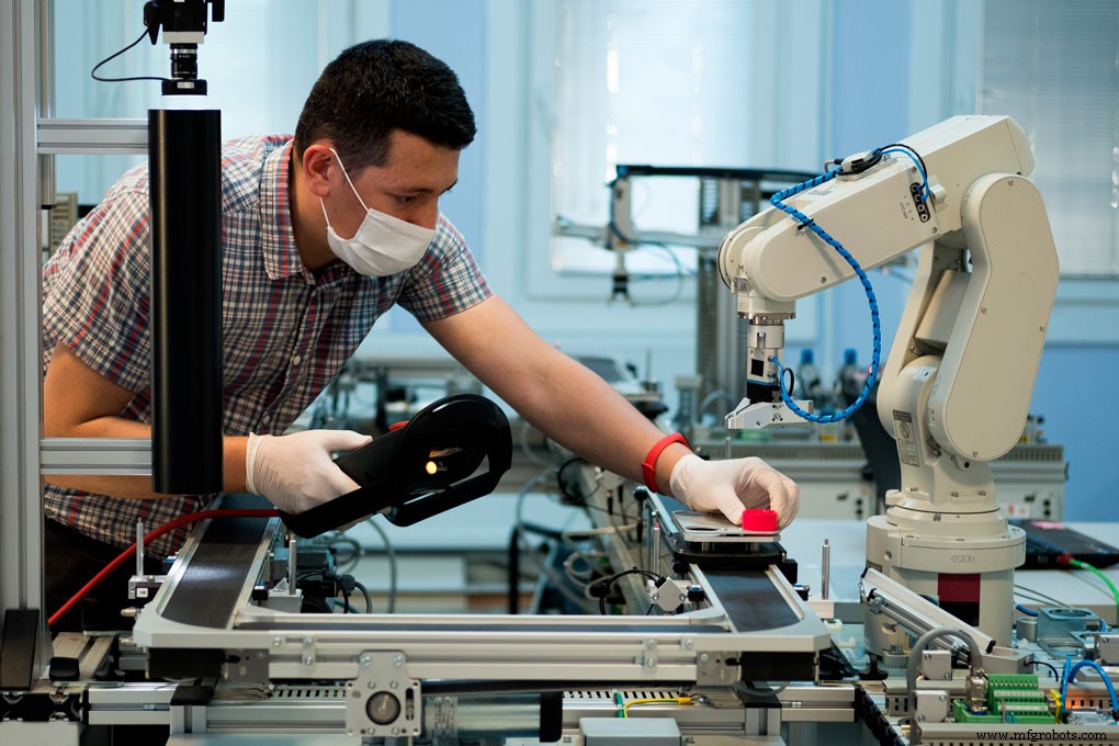 Bridging the Manufacturing Skills Gap: 5 Essential Competencies for the Future Workforce