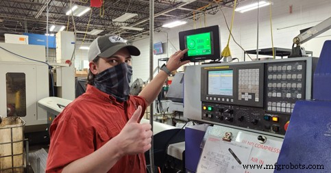 Downtime Tracking Software: Boost Manufacturing Efficiency & Cut Costs