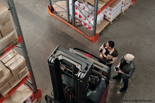 Build a High-Performance Warehouse: Expert Layout Design & Launch Checklist