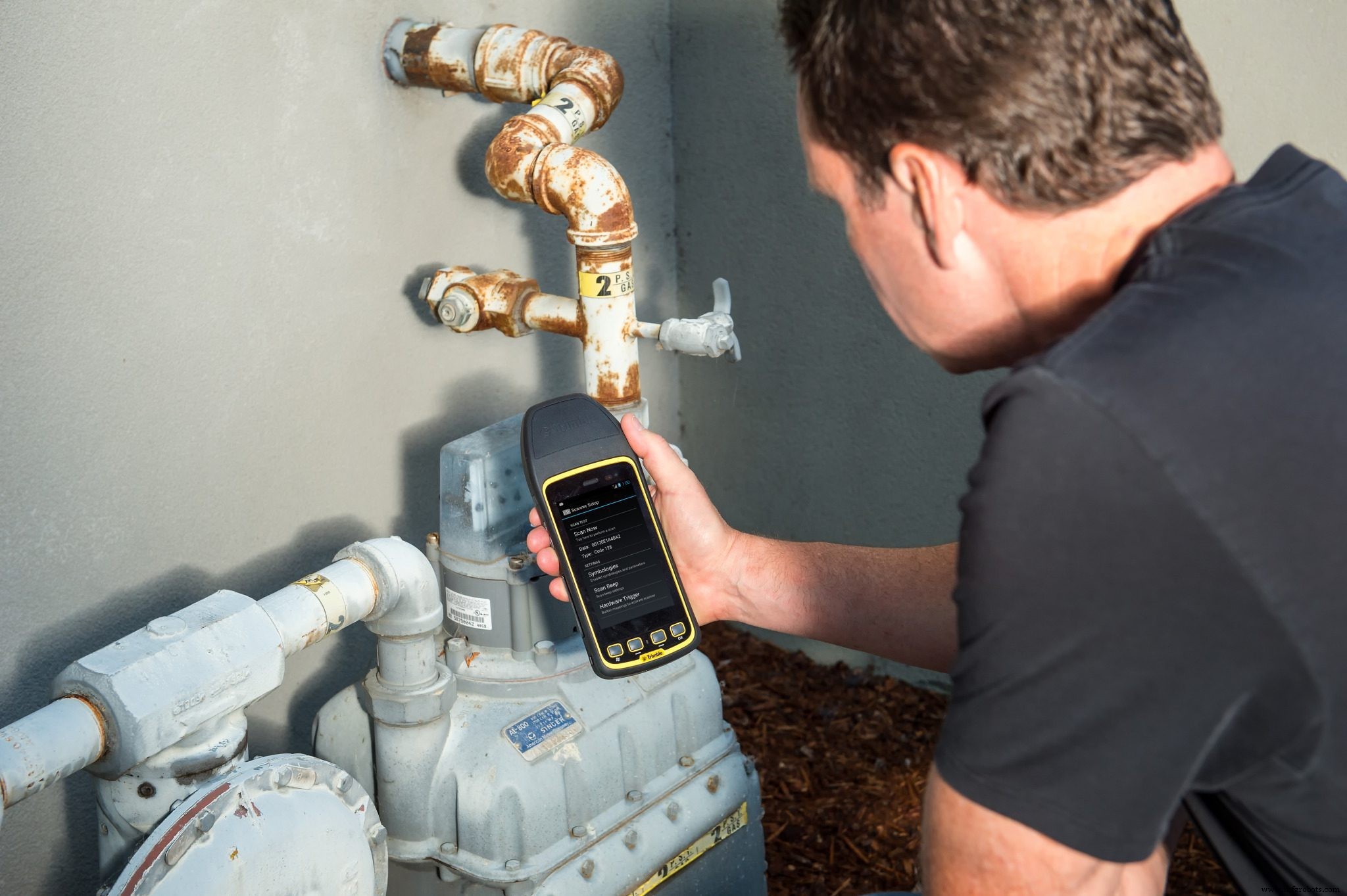 Trimble Juno 5S Handheld Scanner Review: Durability Meets Precision
