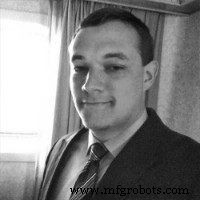 Warehouse Automation: 25 Experts Reveal Key Business Benefits