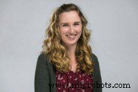 Warehouse Automation: 25 Experts Reveal Key Business Benefits