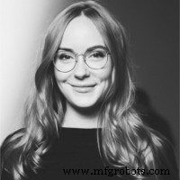 Warehouse Automation: 25 Experts Reveal Key Business Benefits